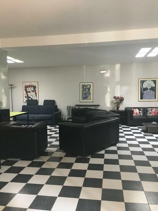 Residenza Colombia Apartment Sanremo
